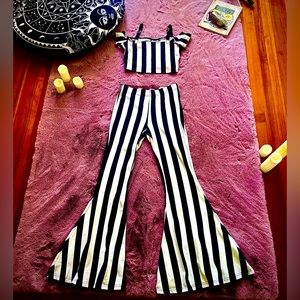 Killstar Playsuit ~ 2piece ~ Size medium top & bottom “BeetleJuice” 👻🖤